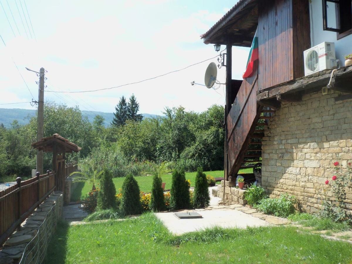 Willa Митровата Къща Raynovtsi Zewnętrze zdjęcie
